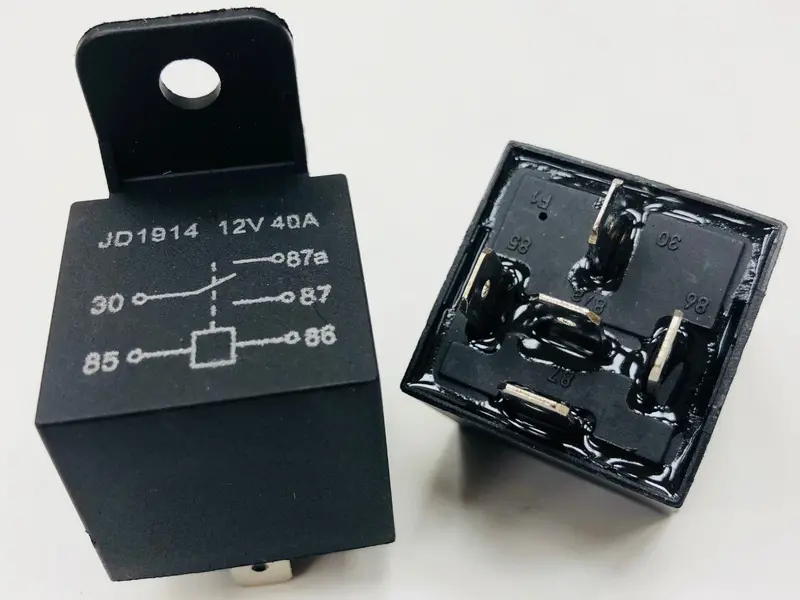 12V 40 Amp Relay 5 Pin 1