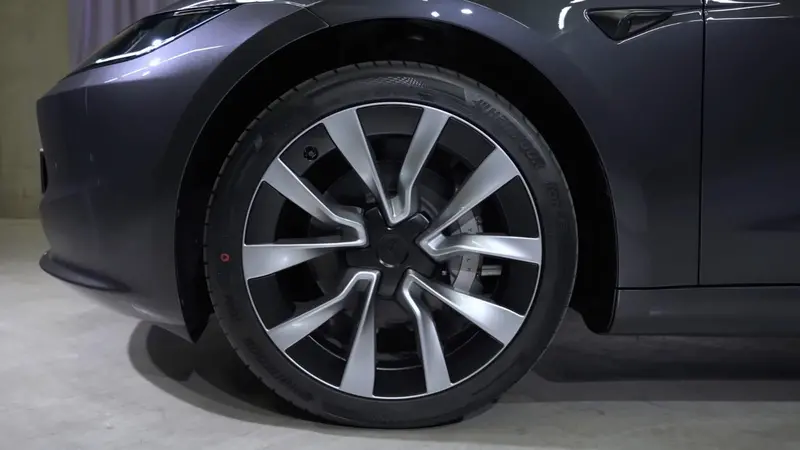 19” Tesla Model 3 Nova Oe Wheels 2