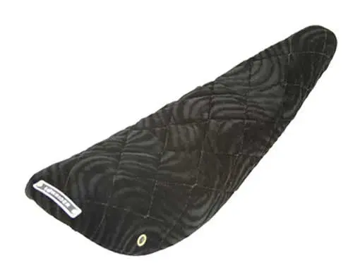 20" Banana Saddle Diamond Velour Black. 1