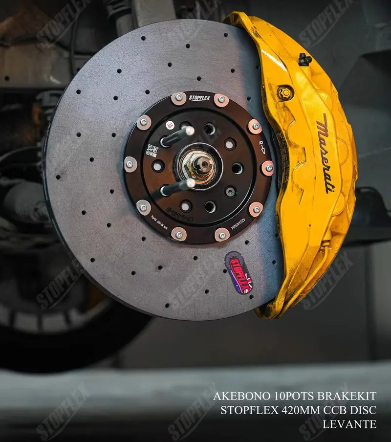Akebono 10 Pot X Stopflex Carbon Ceramic Disc Front Brake Kit For Maserati Levante 1