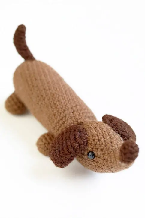 Amigurumi Wiener Dog Pattern (Crochet) - Version 2 1