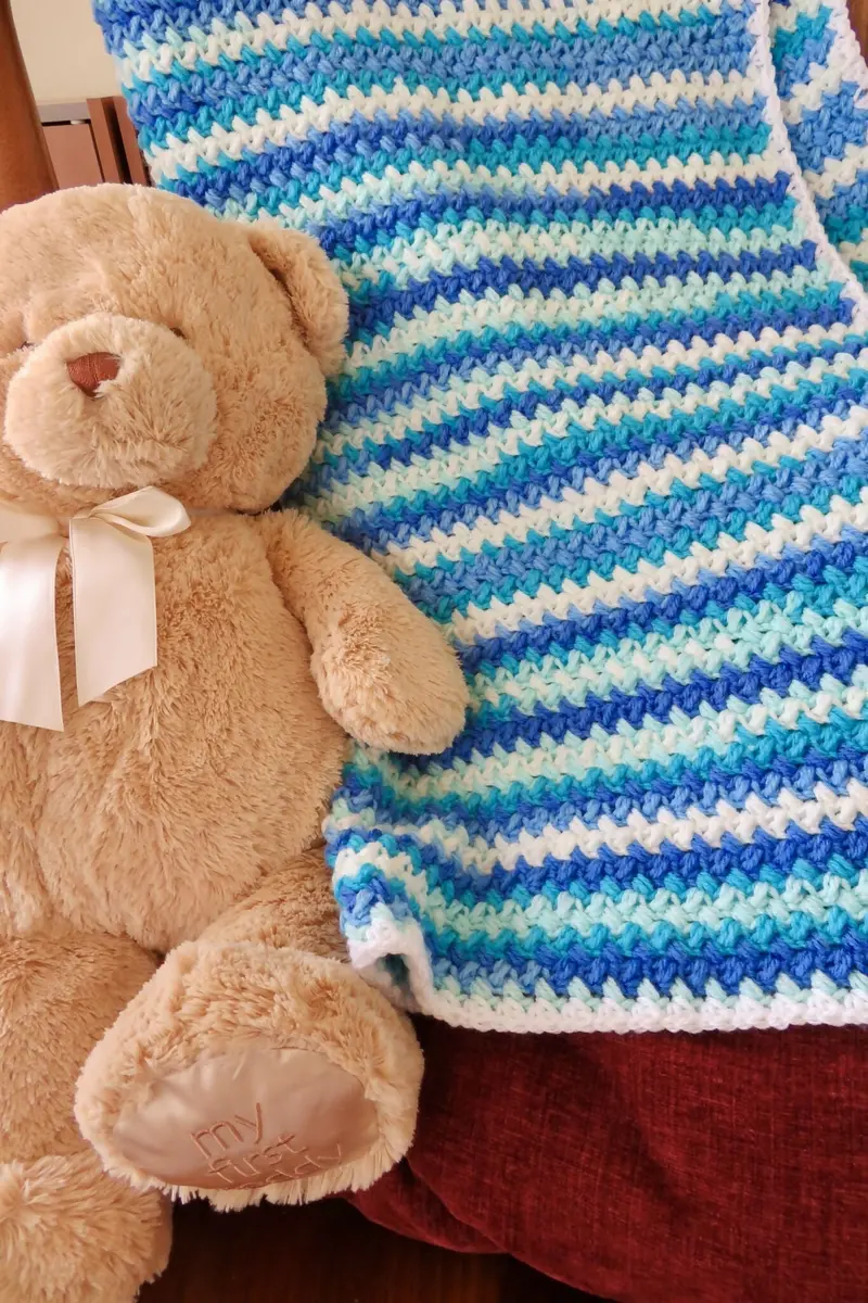 Baby Blue Ice Cream Blanket (Crochet) 1