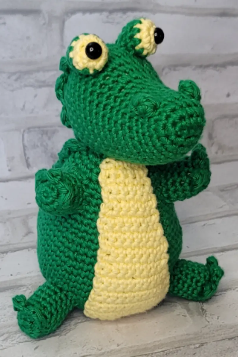 Baby Gator Amigurumi (Crochet) 1
