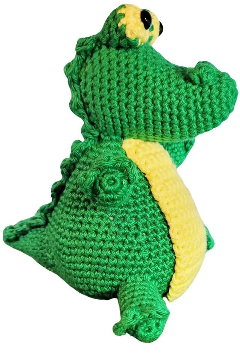 Baby Gator Amigurumi (Crochet) 2