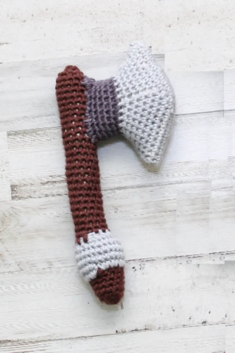 Battle Axe Baby Rattle (Crochet) 1