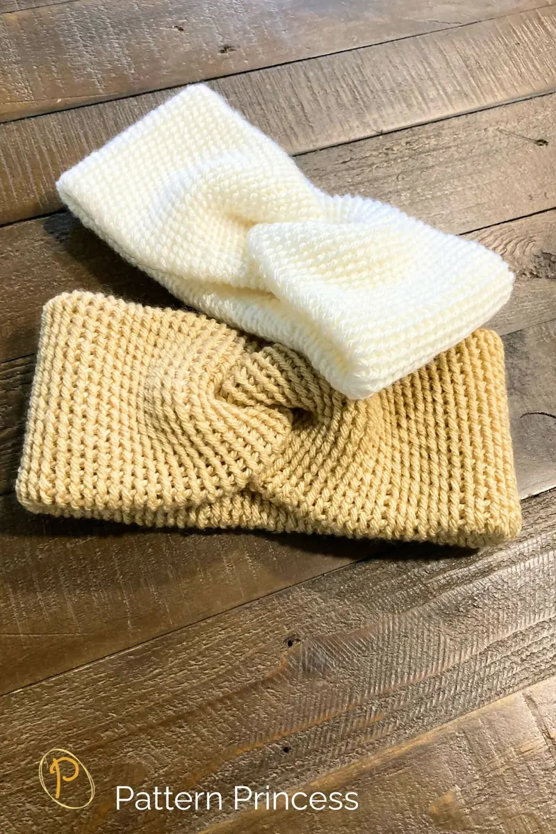 Beginner Crochet Thick Twisted Headband Pattern (Crochet) 1