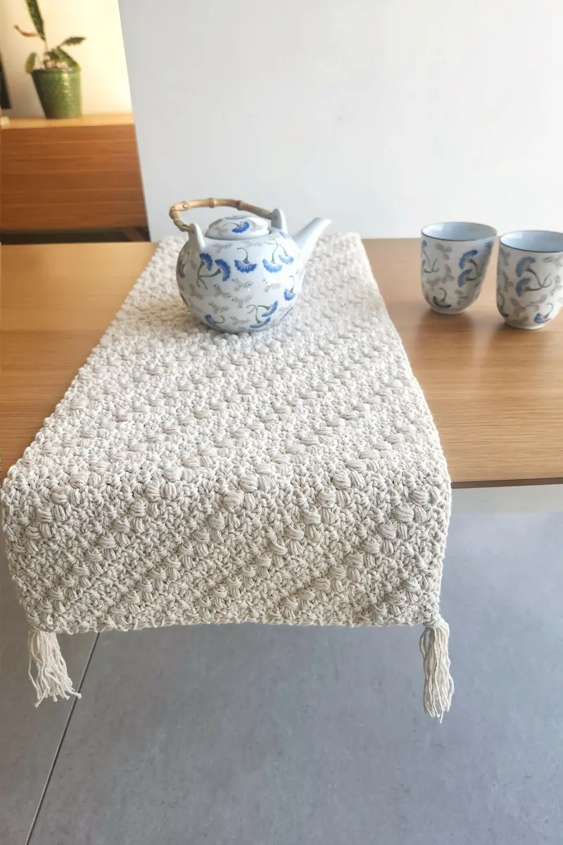 Braided Beans Table Runner (Crochet) 1