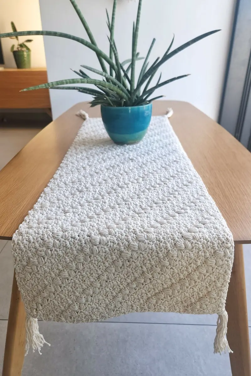 Braided Beans Table Runner (Crochet) 2