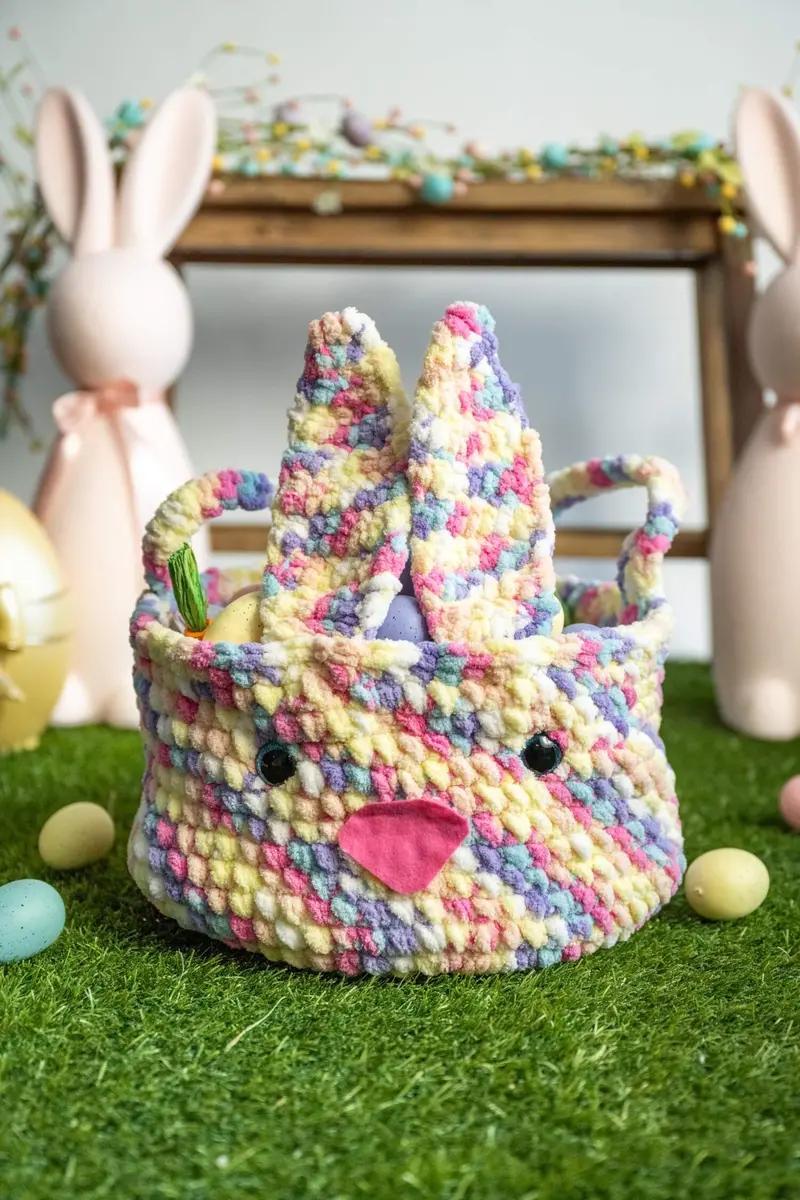 Bunny Basket (Crochet) 1