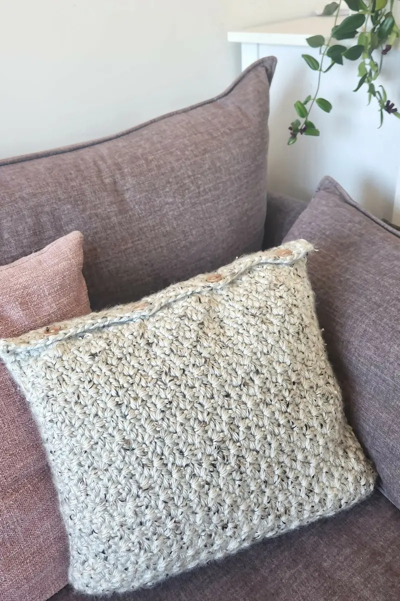 C2c Wattle Crochet Pillow Case (Crochet) 1