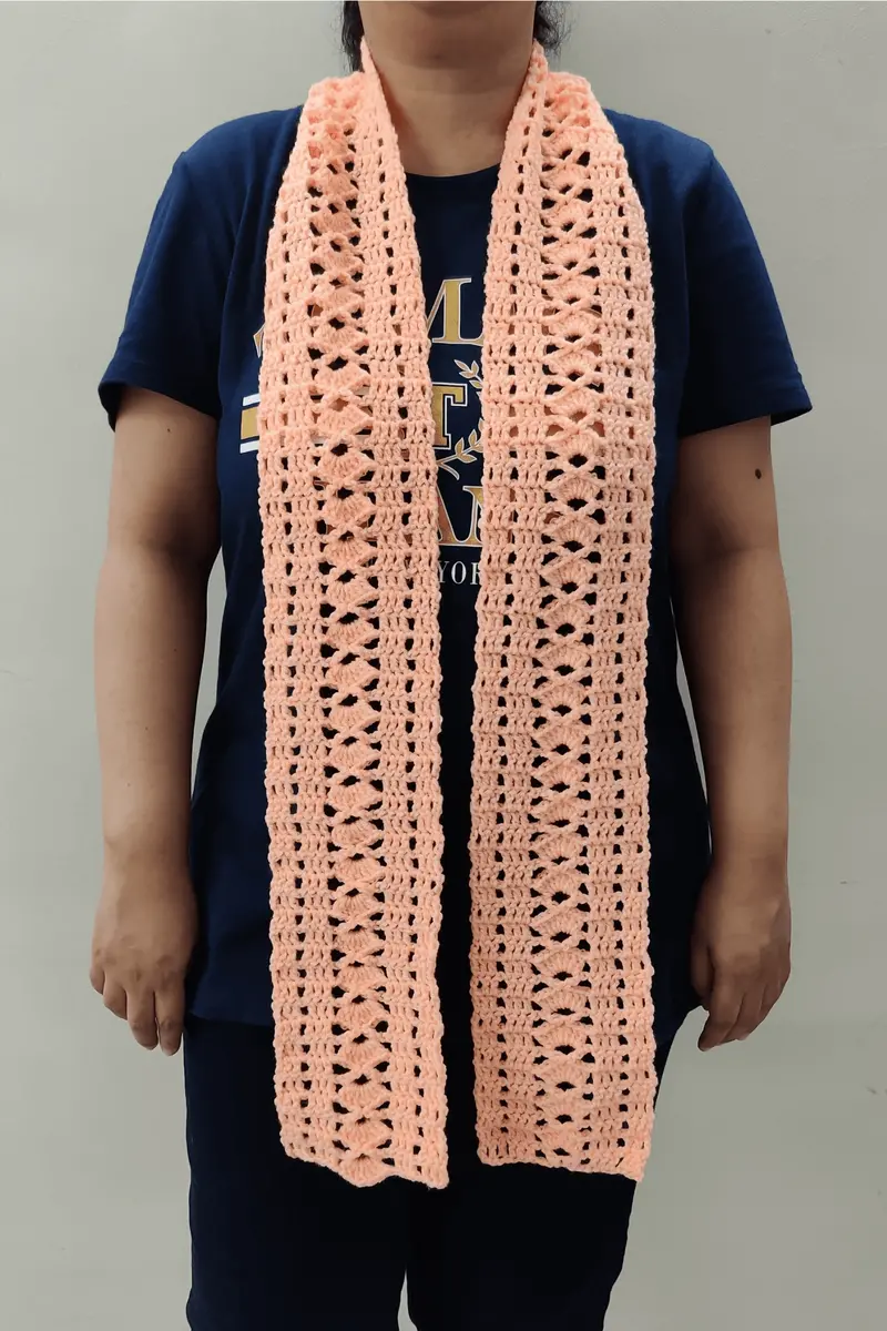 Charming Shells Scarf (Crochet) 2