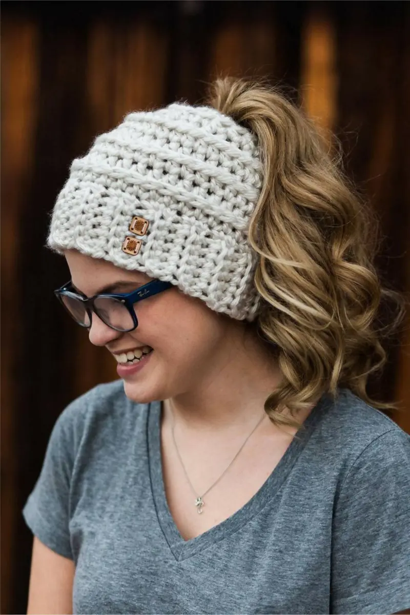 Chelsea Beehive Bun Hat (Crochet) 2