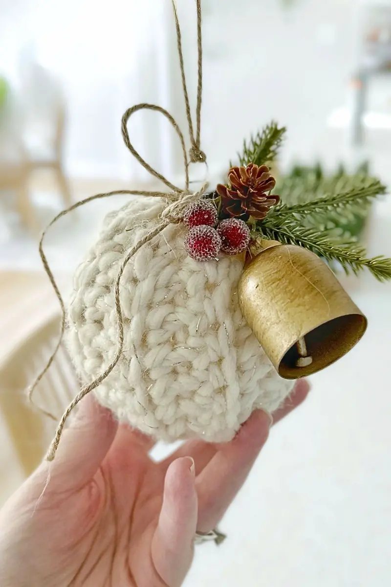Christmas Ornament (Crochet) 2