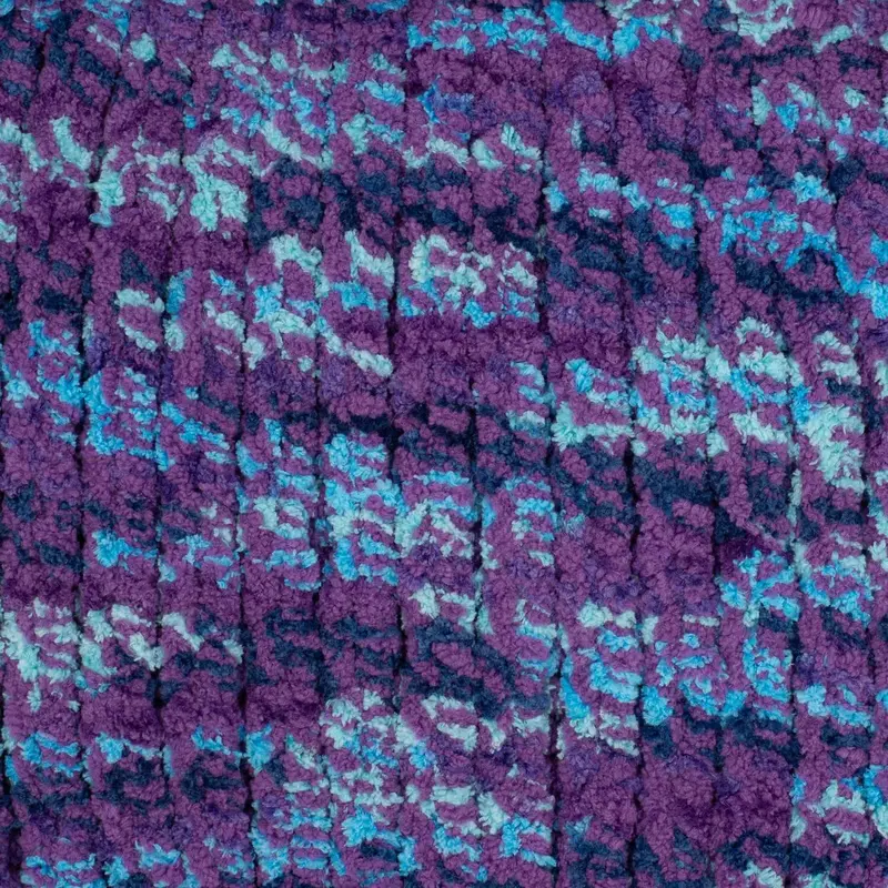 Cover Story™ Dreamland™ Yarn 15