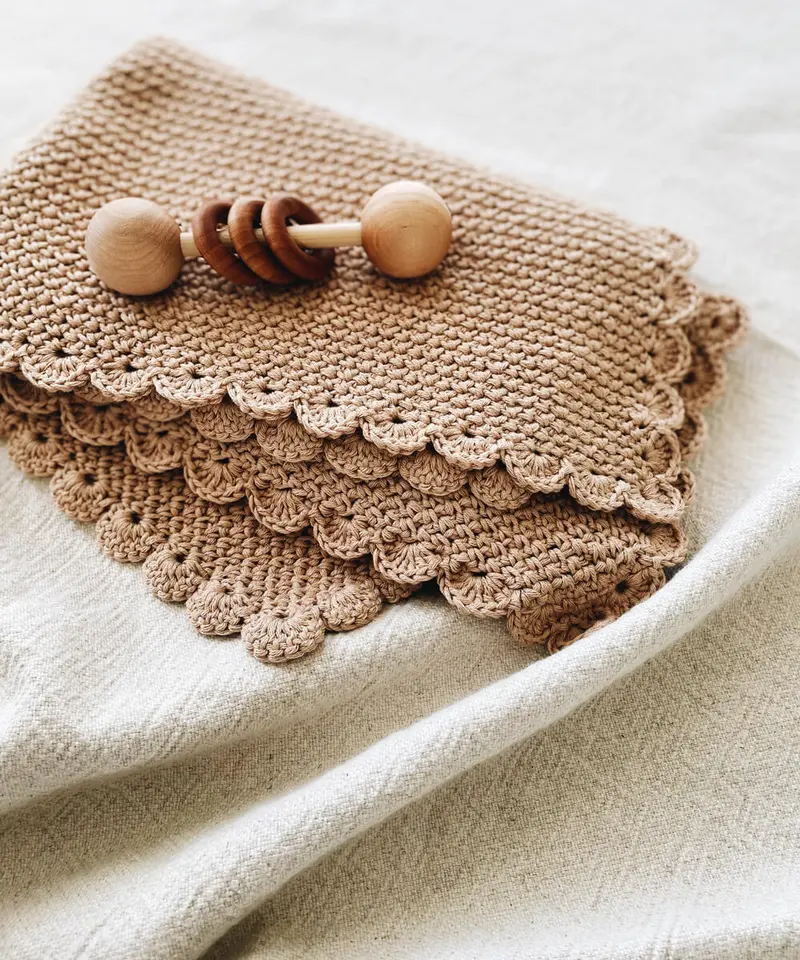 Crochet Kit - Acorn Blanket 2