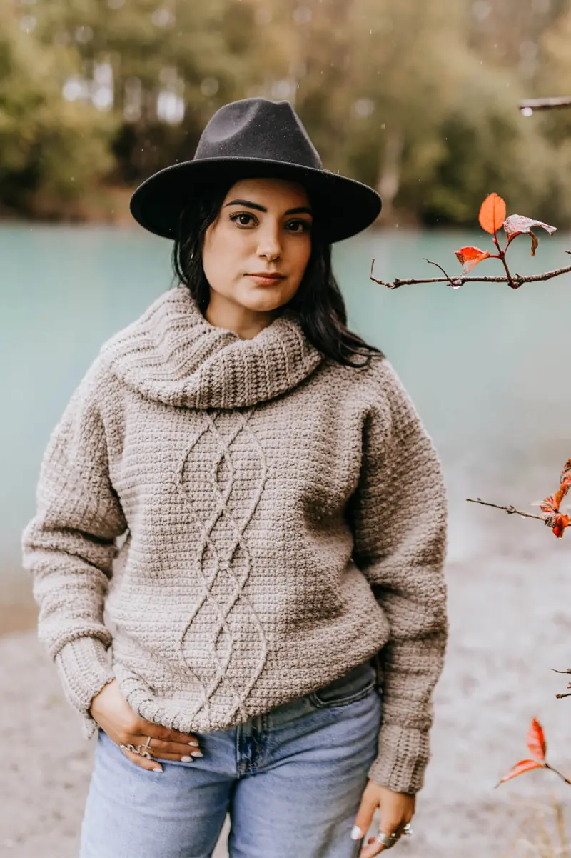 Crochet Kit - Aelia Cable Crochet Sweater 1