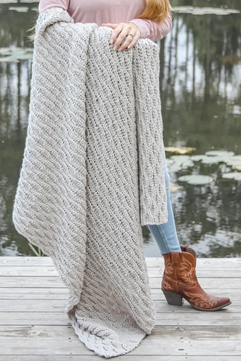 Crochet Kit - Almond Stitch Blanket 1