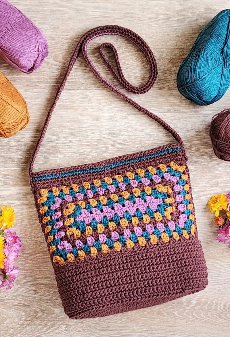 Crochet Kit - Autumn Escape Crossbody Bag 1