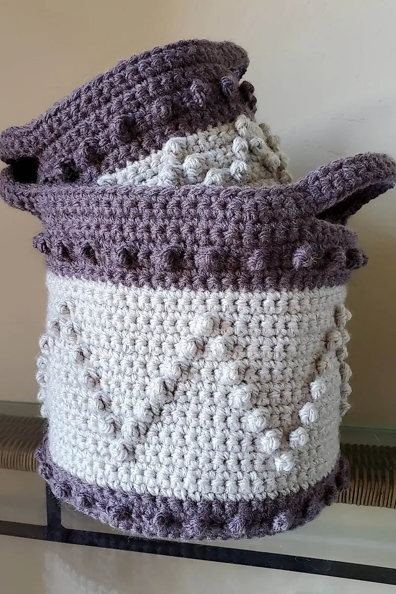 Crochet Kit - Berry Stitch Baskets 1