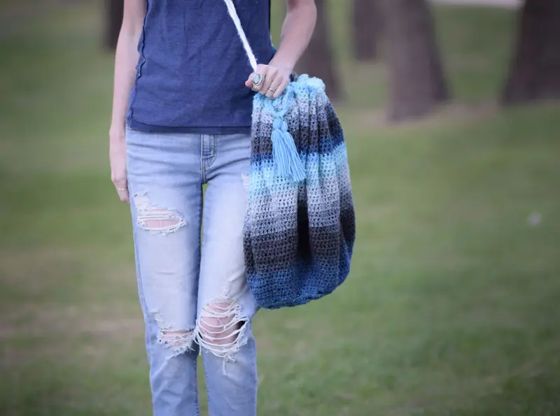 Crochet Kit - Blanket Bag 1