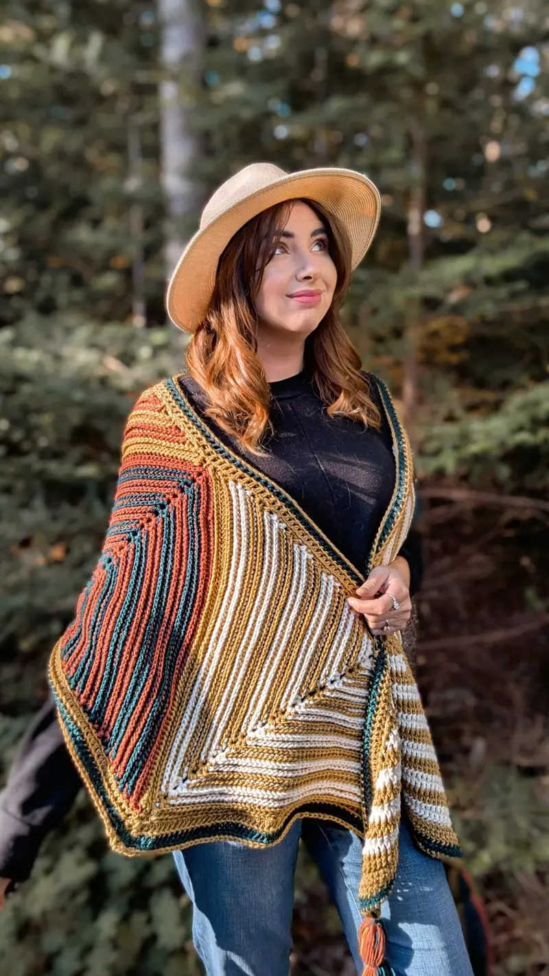 Crochet Kit - Blink Once Blanket Shawl 1