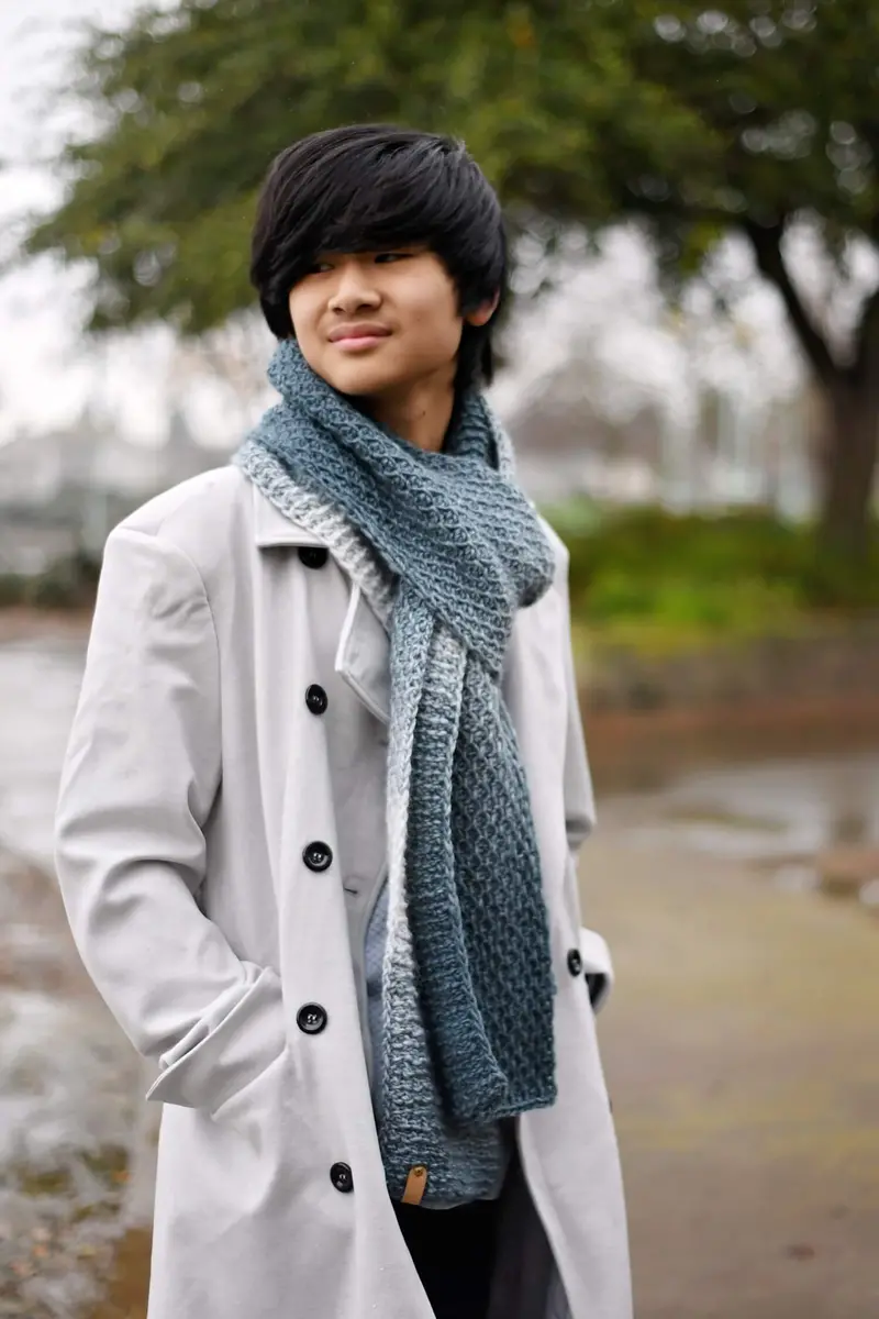 Crochet Kit - Bluestone Scarf 2