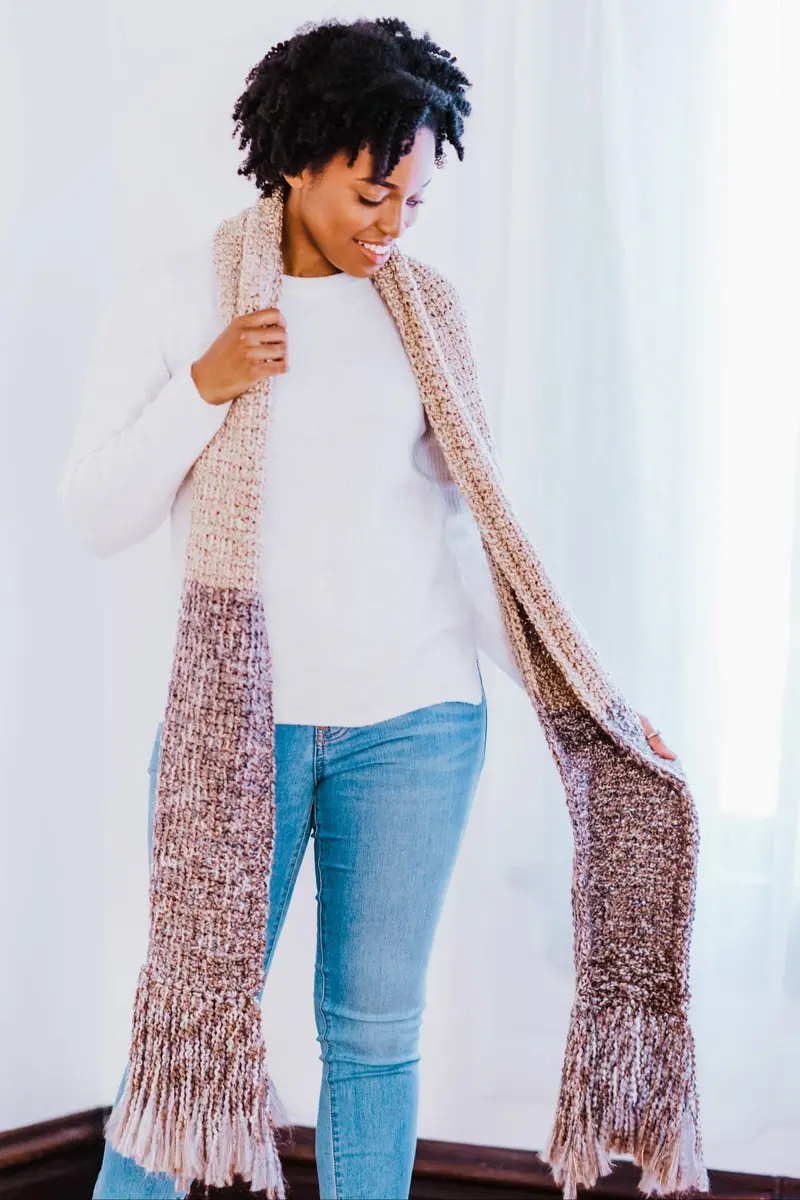 Crochet Kit - Bobbi Fringe Scarf 1