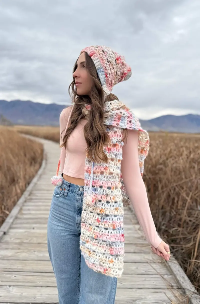Crochet Kit - Boxy Blooms Bonnet Set 1
