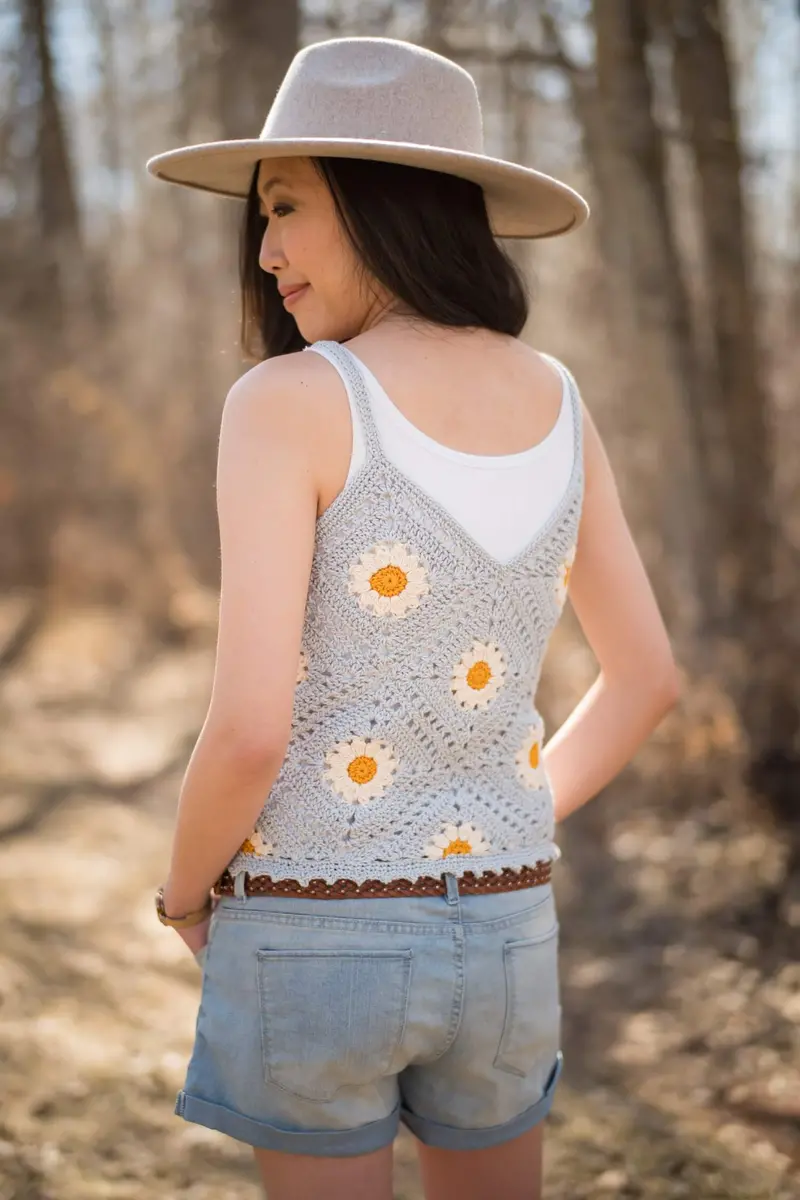 Crochet Kit - Breezy Days Daisy Tank Top 2