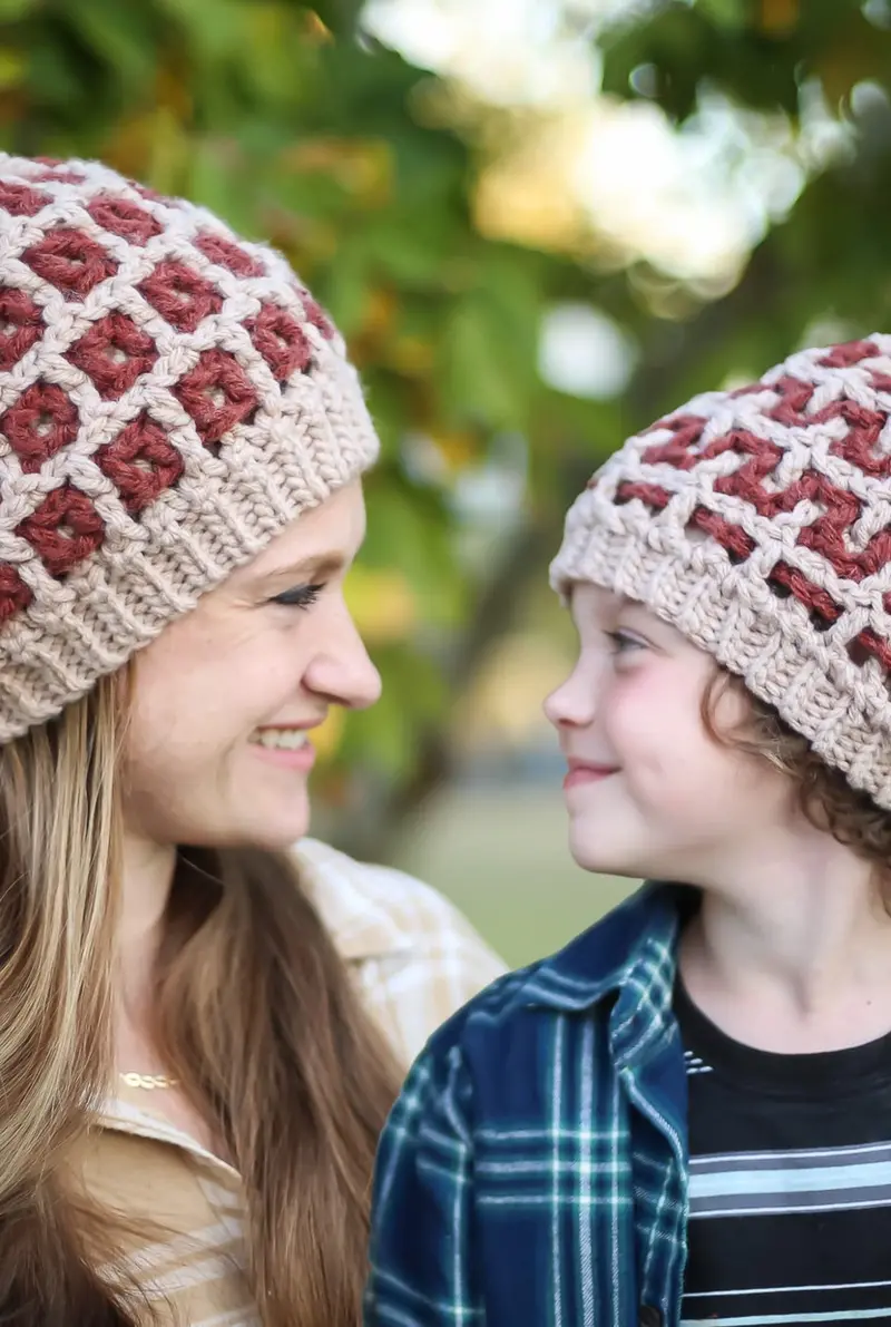 Crochet Kit - Bulky Reversible Hat 1
