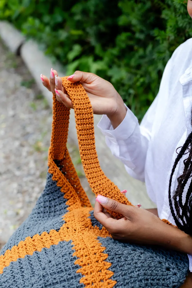 Crochet Kit - Carter Granny Bag 2