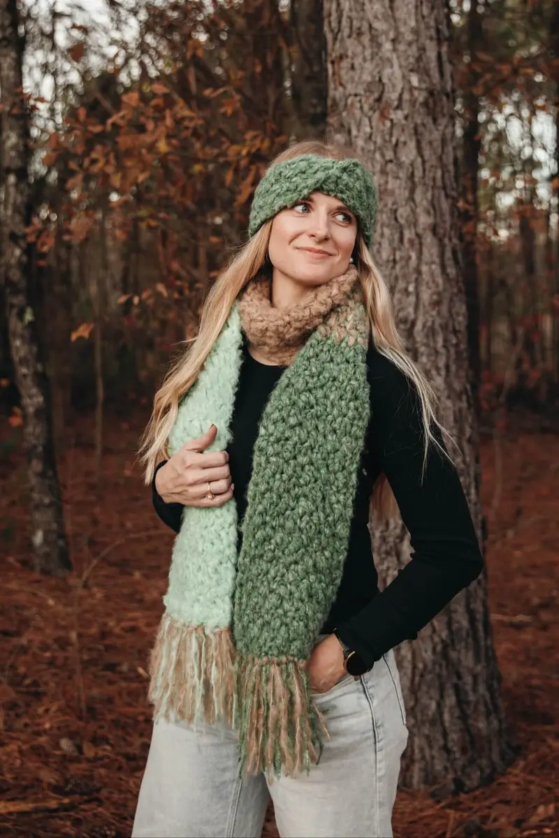 Crochet Kit - Cirrus Scarf Set 1