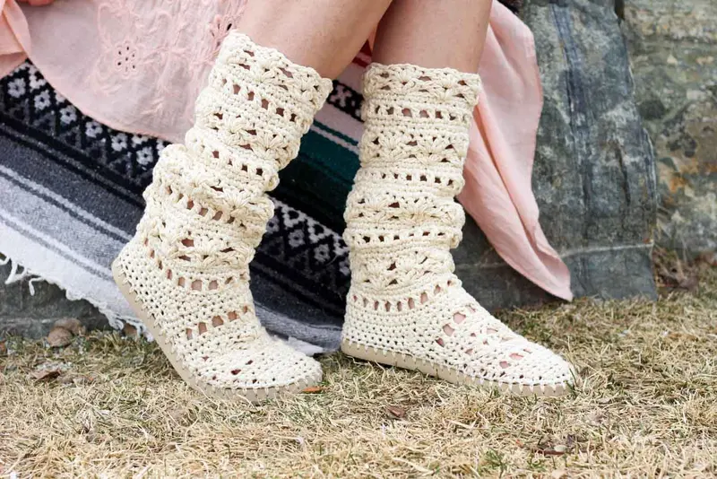 Crochet Kit - Coachella Boots 1