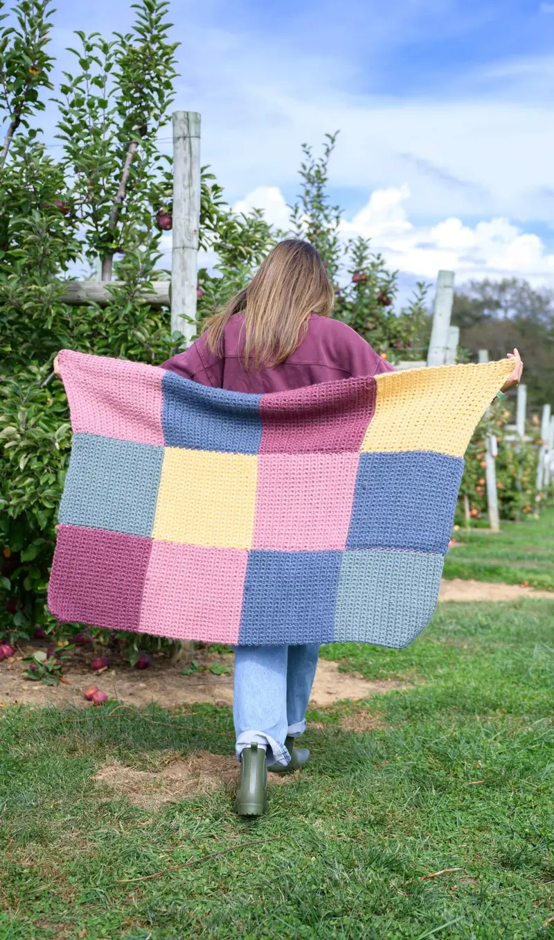 Crochet Kit - Colorblock Lapghan 1