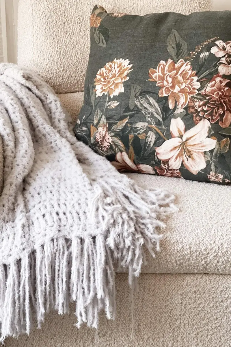 Crochet Kit - Costa Blanket 1