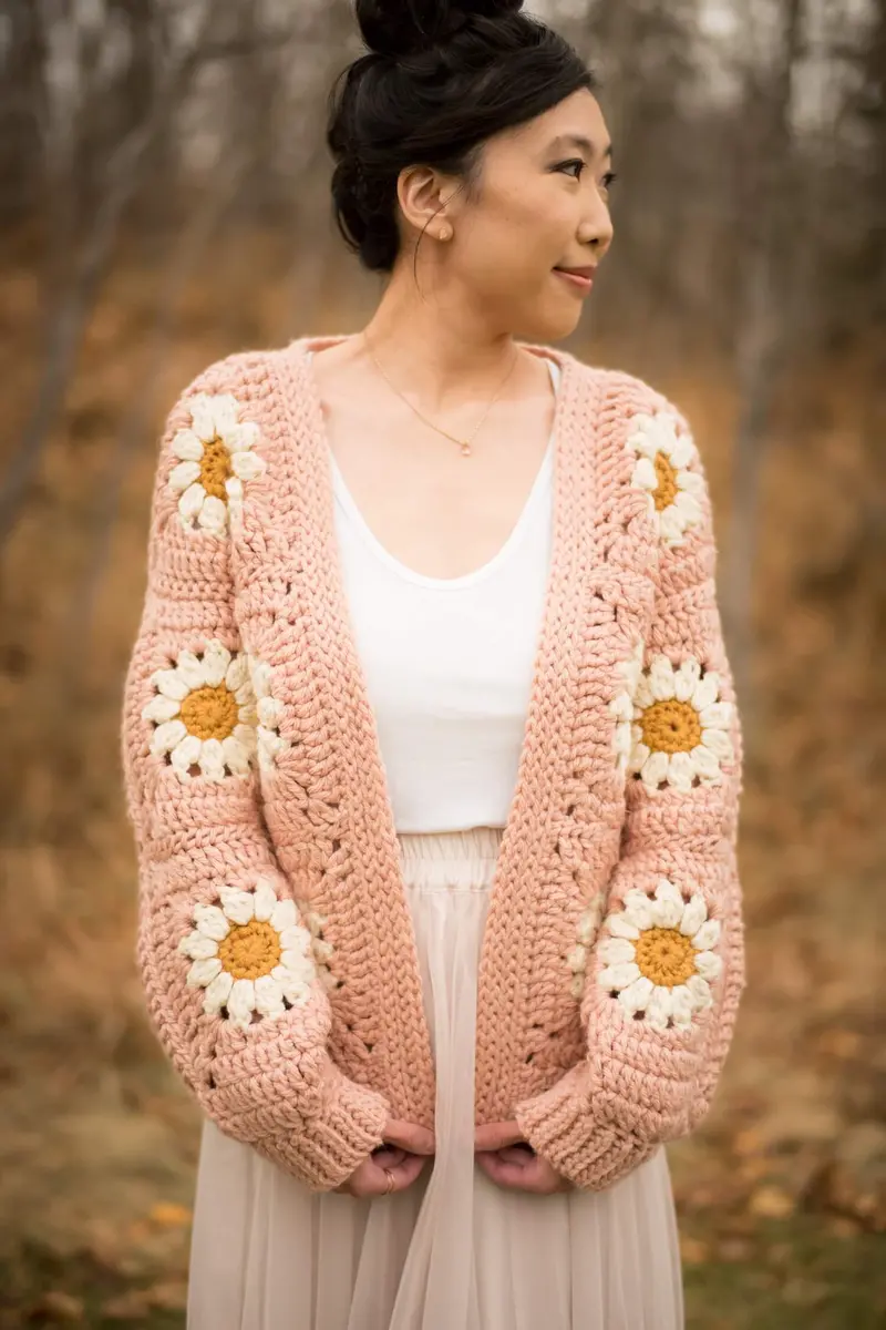 Crochet Kit - Cozy Days Daisy Cardigan 1