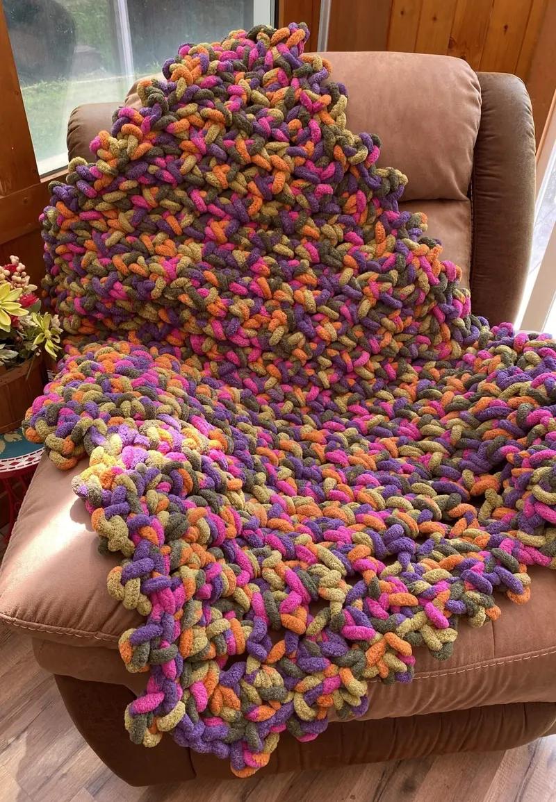 Crochet Kit - Cozy Thick & Quick Lapghan 1