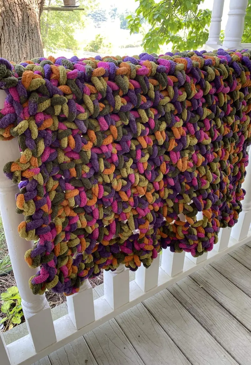Crochet Kit - Cozy Thick & Quick Lapghan 2
