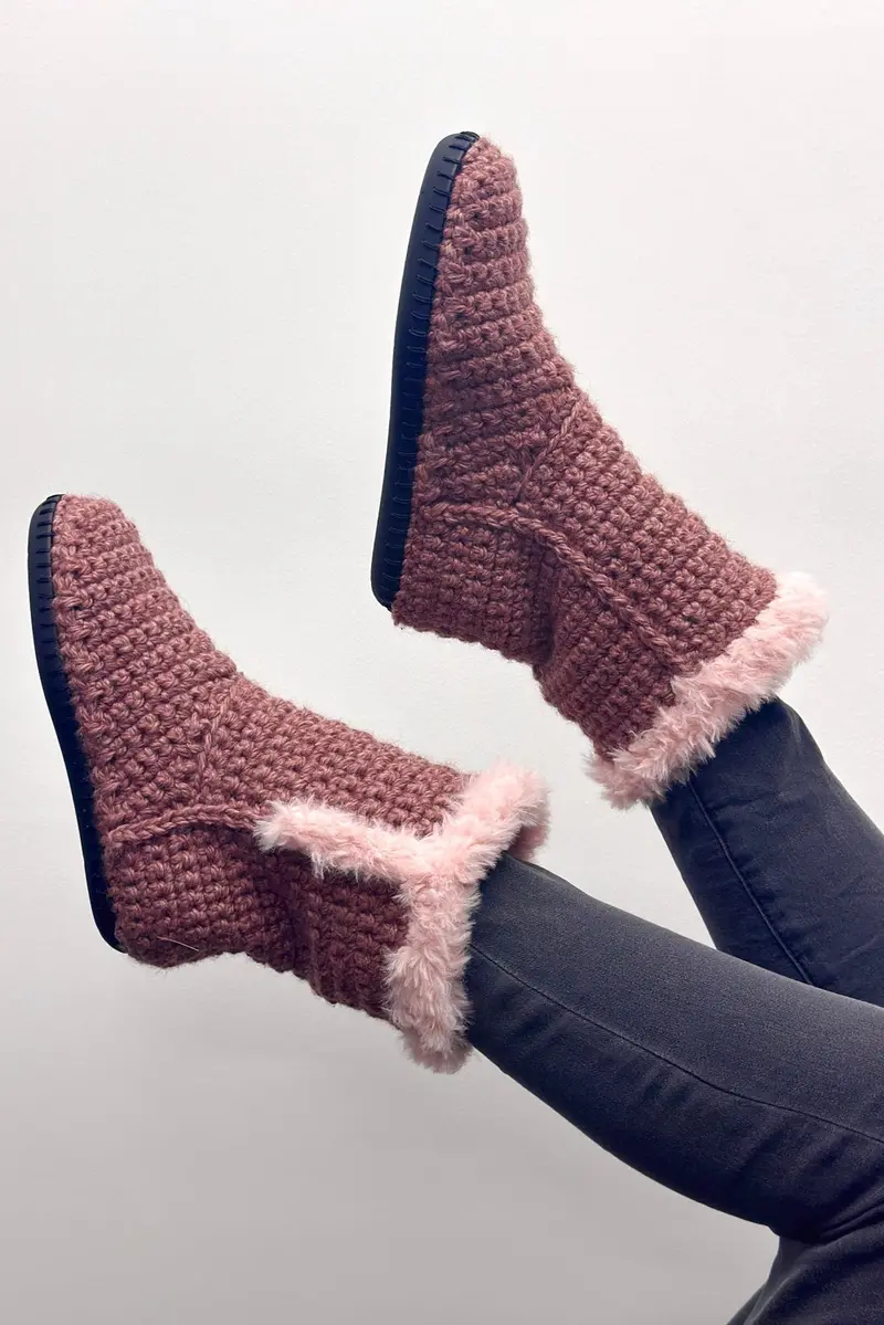 Crochet Kit - Crochet Hugg Botties Foam Insoles 1
