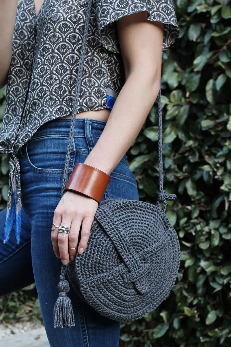 Crochet Kit - Crossbody Canteen Bag 1