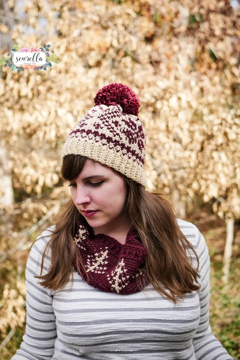 Crochet Kit - Faux Fair Isle Snowflake Toque & Cowl 1