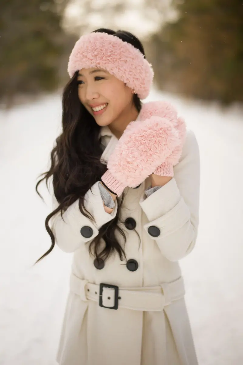 Crochet Kit - Faux Fur Mittens And Headband 1