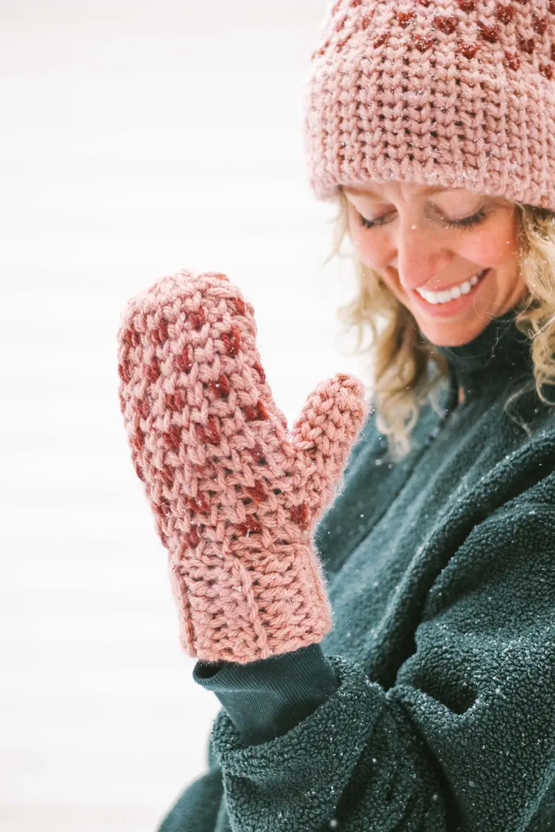 Crochet Kit - Faux "Knit" Beanie + Mittens 1