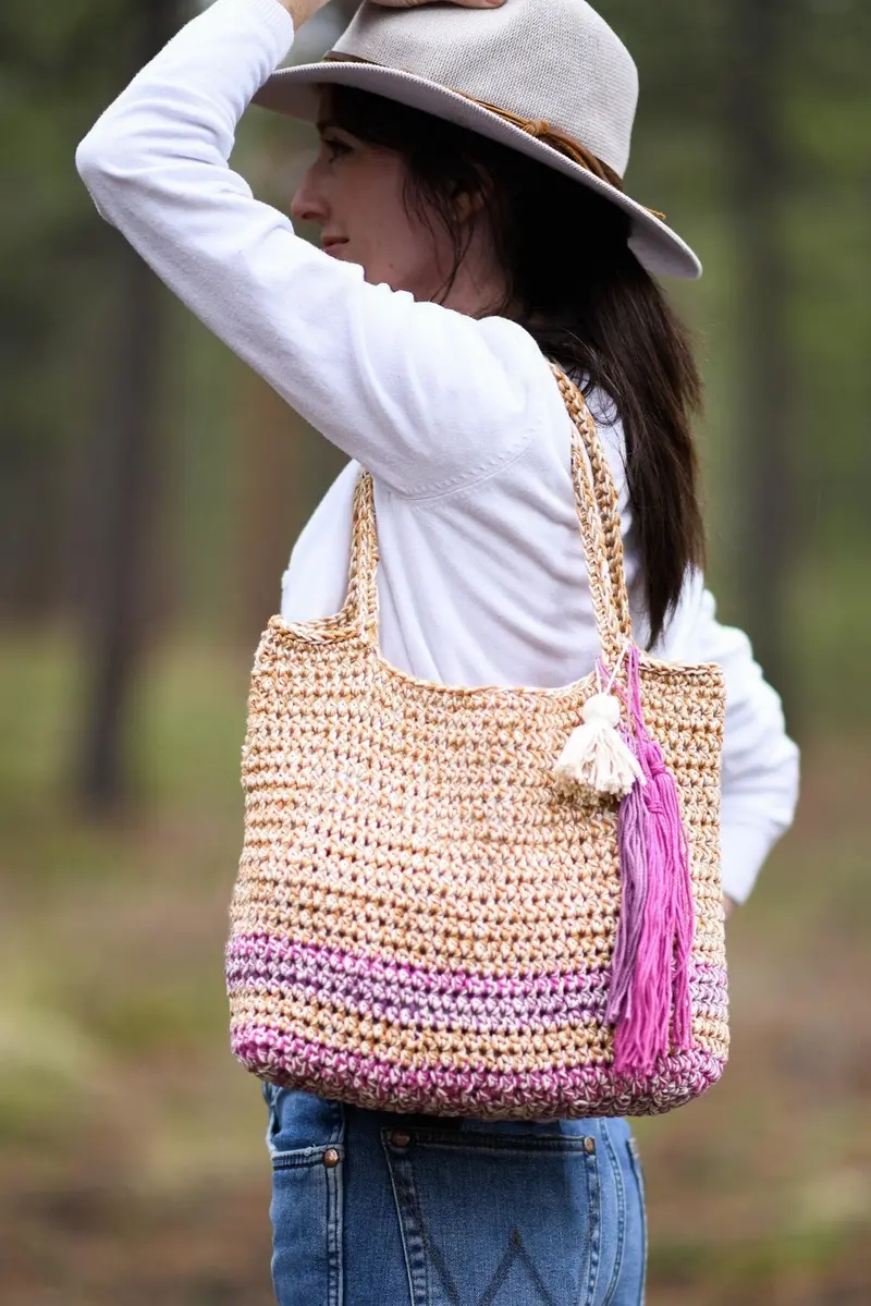 Crochet Kit - Fiesta Tote Bag 1