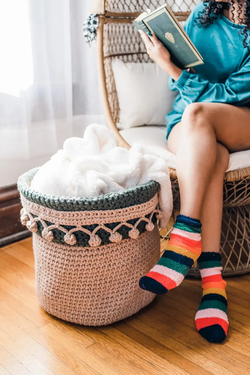 Crochet Kit - Fireside Basket 1