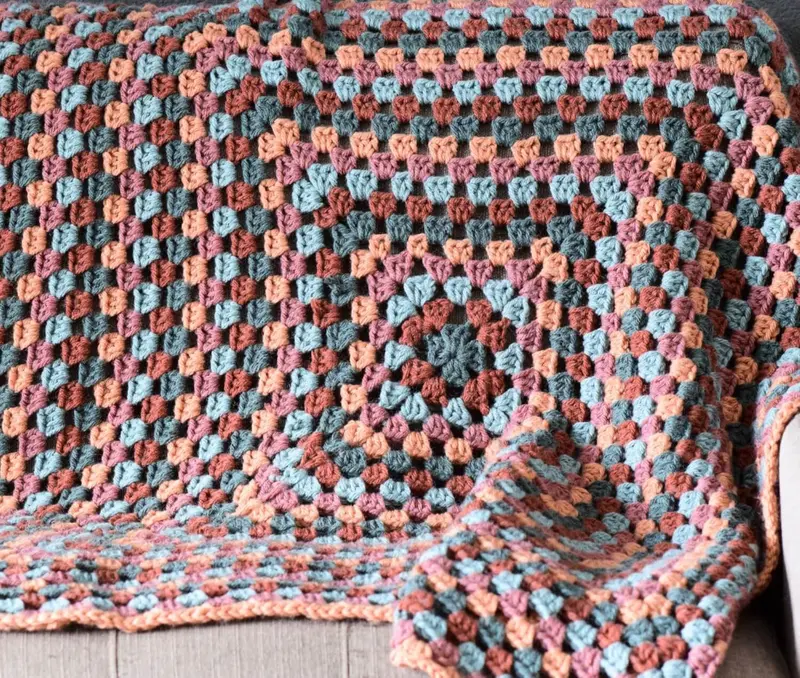 Crochet Kit - Giant Granny Square Blanket 2