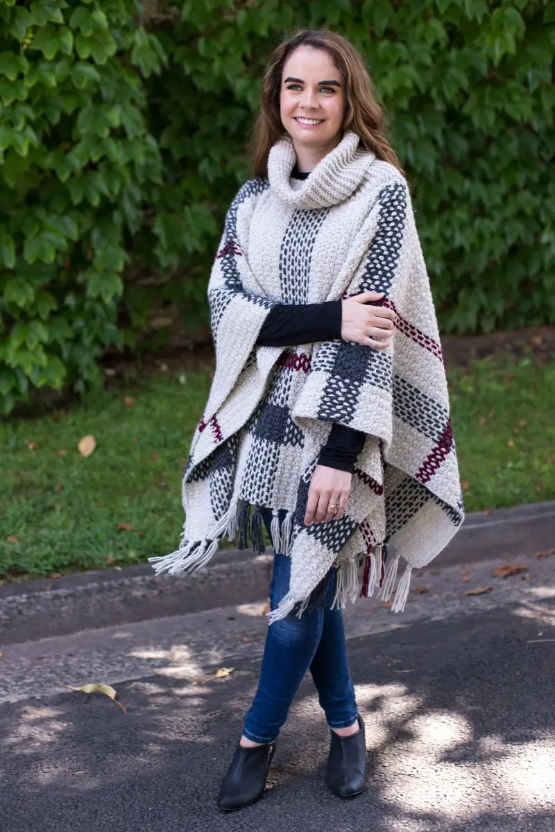 Crochet Kit - Glencoe Tartan Poncho 1