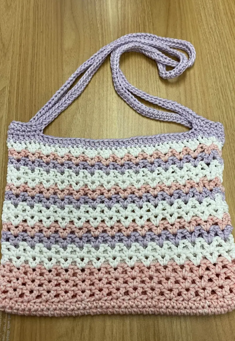 Crochet Kit - Glow In The Dark Market Tote 1