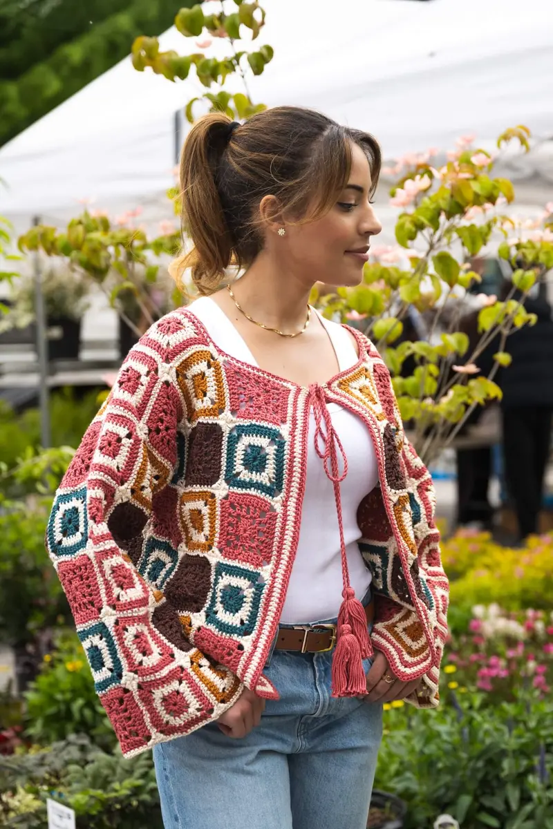 Crochet Kit - Granny Motif Cardigan 1