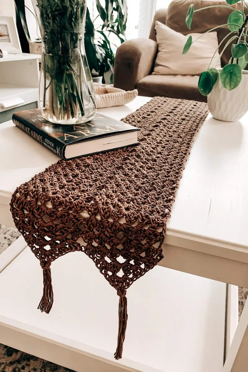 Crochet Kit - Granny Table Runner 1
